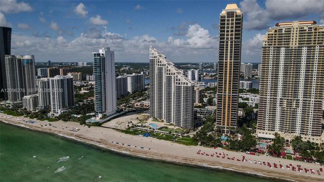 17555 Collins Avenue 308, Sunny Isles Beach, FL 33160