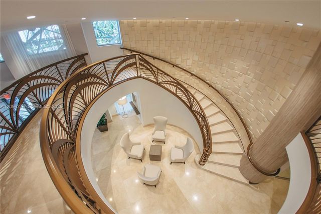 17555 Collins Avenue 308, Sunny Isles Beach, FL 33160