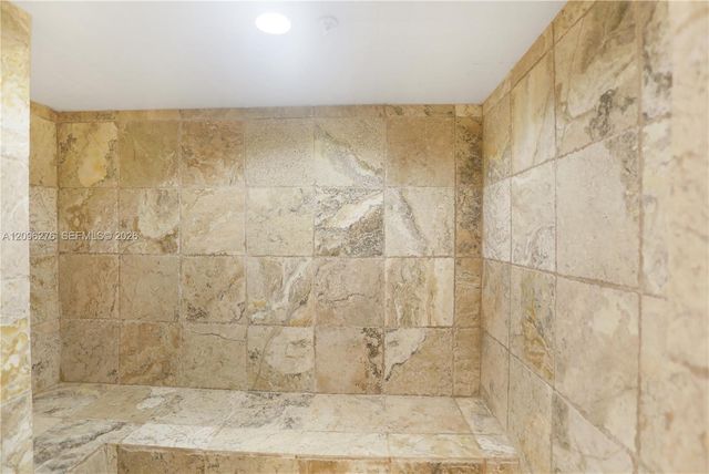 17555 Collins Avenue 308, Sunny Isles Beach, FL 33160