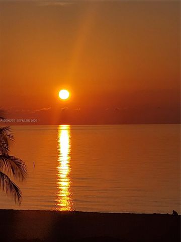 17555 Collins Avenue 308, Sunny Isles Beach, FL 33160