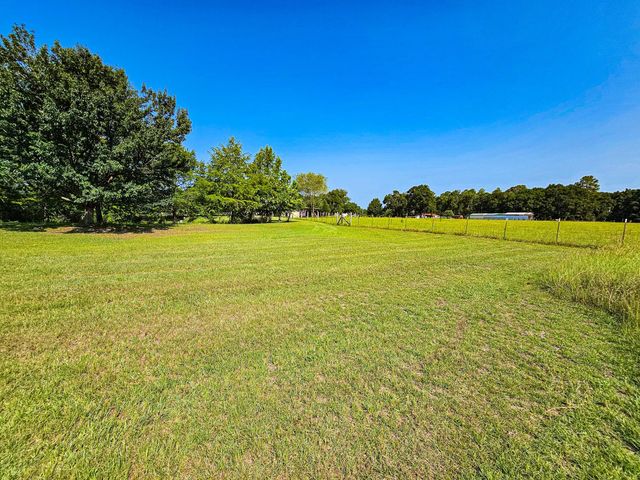 164 Haymakers Lane, Walterboro, SC 29488