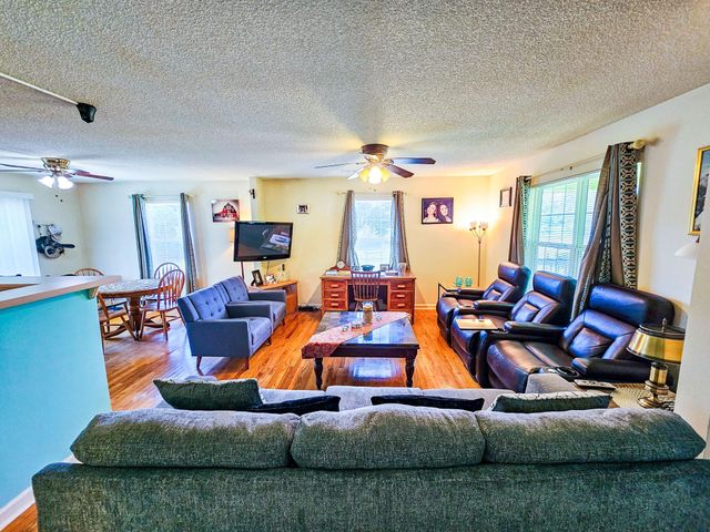164 Haymakers Lane, Walterboro, SC 29488