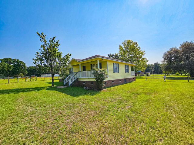 164 Haymakers Lane, Walterboro, SC 29488