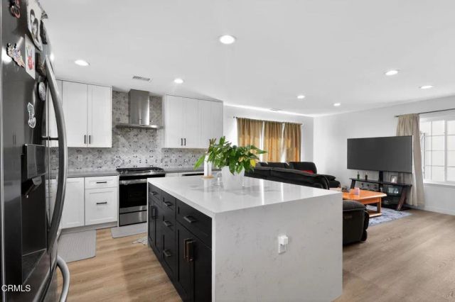 2377 Fitzgerald Road, Simi Valley, CA 93065