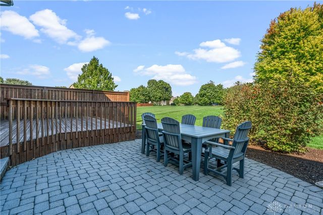 3298 Seton Hill Drive, Bellbrook, OH 45305