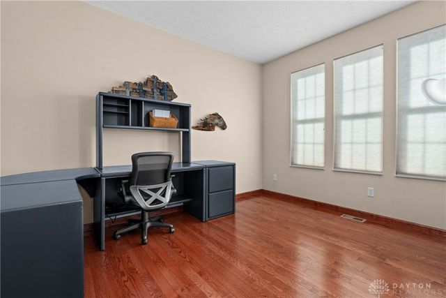 3298 Seton Hill Drive, Bellbrook, OH 45305
