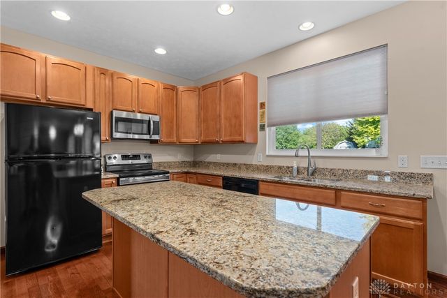 3298 Seton Hill Drive, Bellbrook, OH 45305