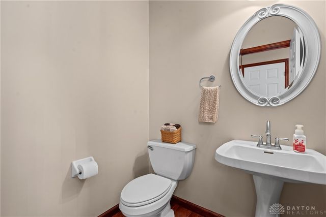 3298 Seton Hill Drive, Bellbrook, OH 45305