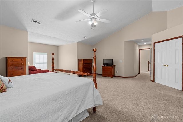3298 Seton Hill Drive, Bellbrook, OH 45305