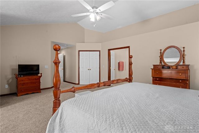 3298 Seton Hill Drive, Bellbrook, OH 45305