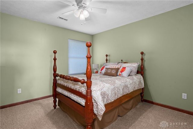 3298 Seton Hill Drive, Bellbrook, OH 45305