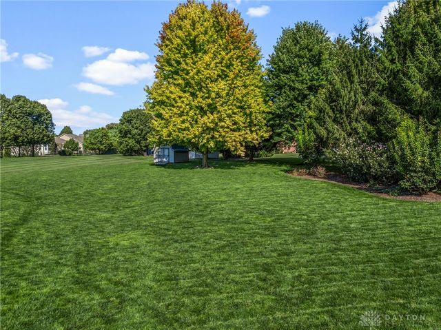3298 Seton Hill Drive, Bellbrook, OH 45305
