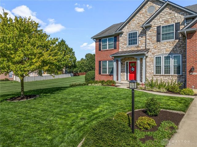 3298 Seton Hill Drive, Bellbrook, OH 45305