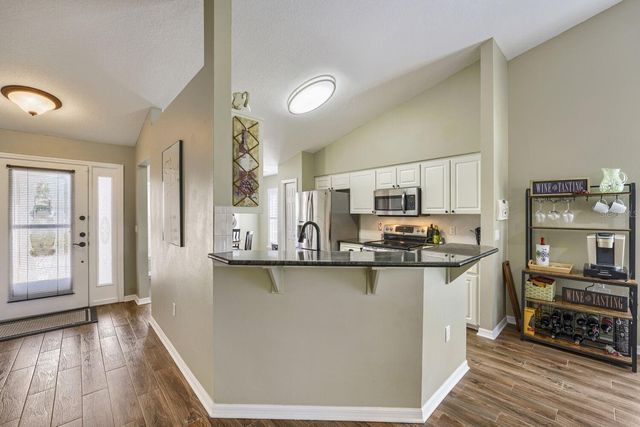 11330 TEE TIME CIRCLE, New Port Richey, FL 34654