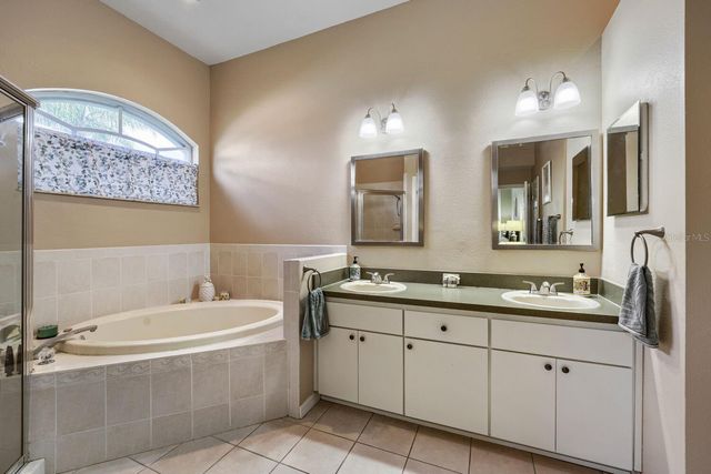 11330 TEE TIME CIRCLE, New Port Richey, FL 34654