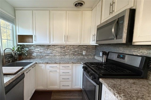 821 W Dike, Glendora, CA 91740