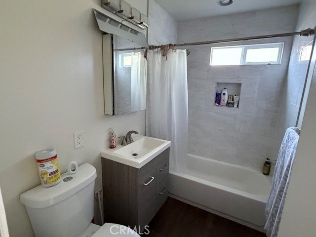 821 W Dike, Glendora, CA 91740