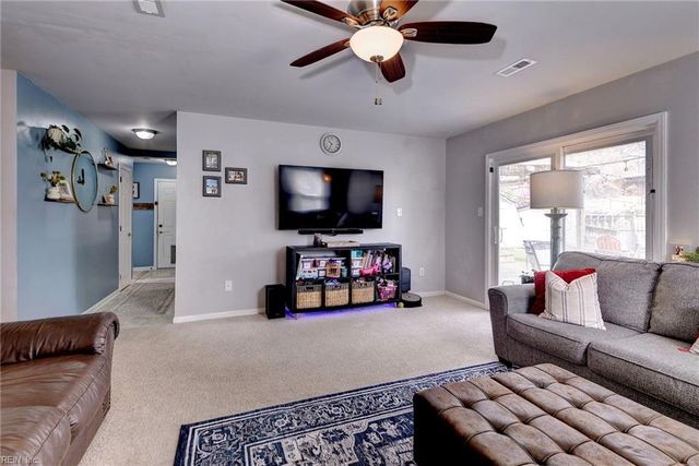 109 Virginia DR, Newport News, VA 23602