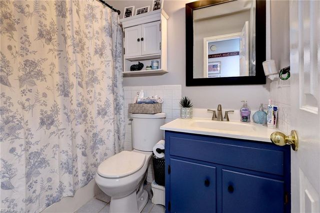 109 Virginia DR, Newport News, VA 23602