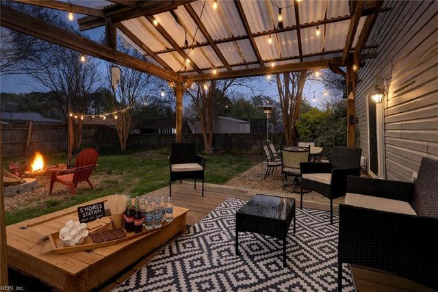 109 Virginia DR, Newport News, VA 23602