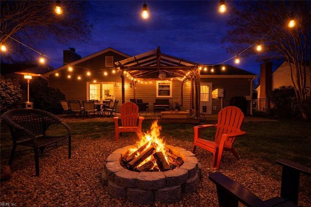 109 Virginia DR, Newport News, VA 23602