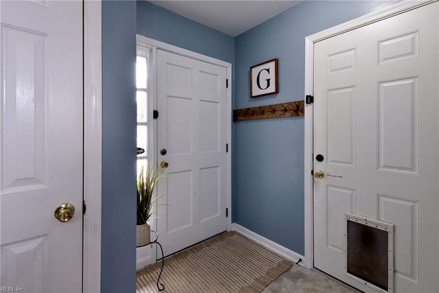 109 Virginia DR, Newport News, VA 23602