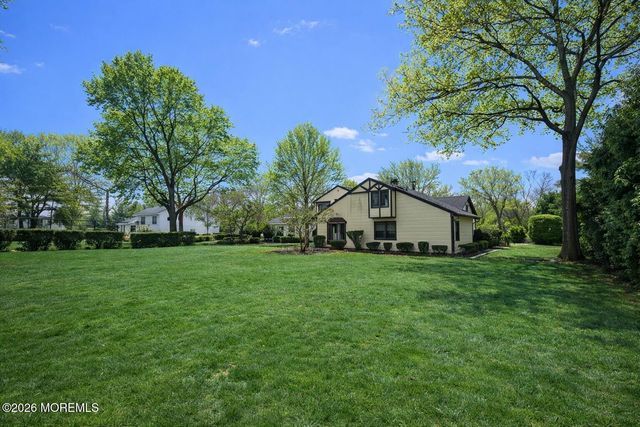 255 Double Creek Parkway, Freehold, NJ 07728
