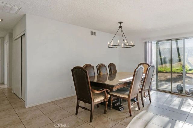 7365 Chase, Hesperia, CA 92345