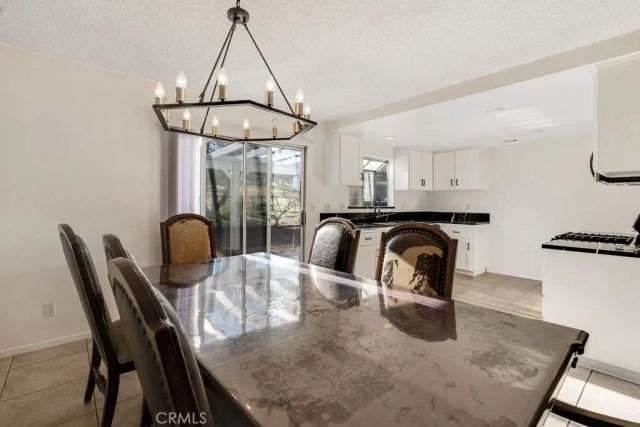 7365 Chase, Hesperia, CA 92345