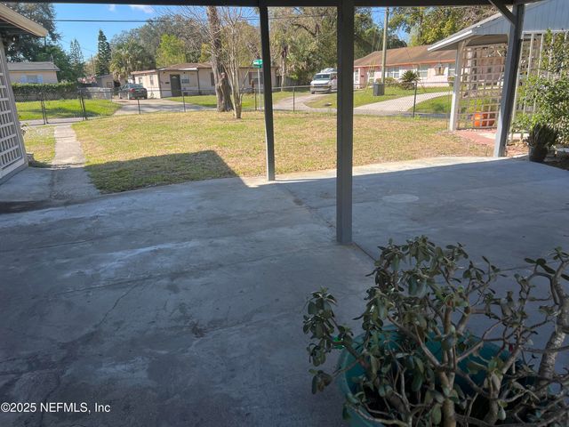 3443 INWOOD Circle W, Jacksonville, FL 32207