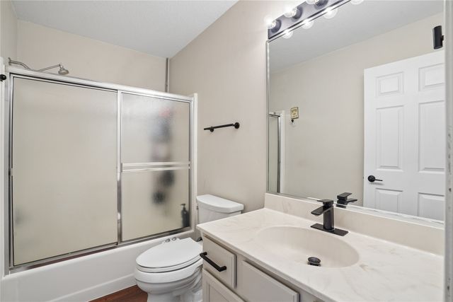 305 NE 16th Street, Ankeny, IA 50021