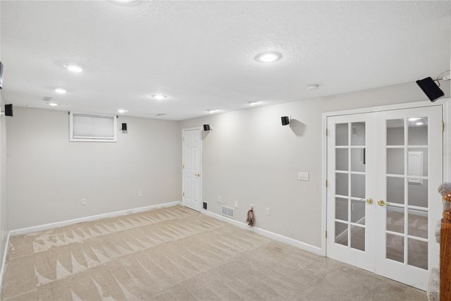 305 NE 16th Street, Ankeny, IA 50021