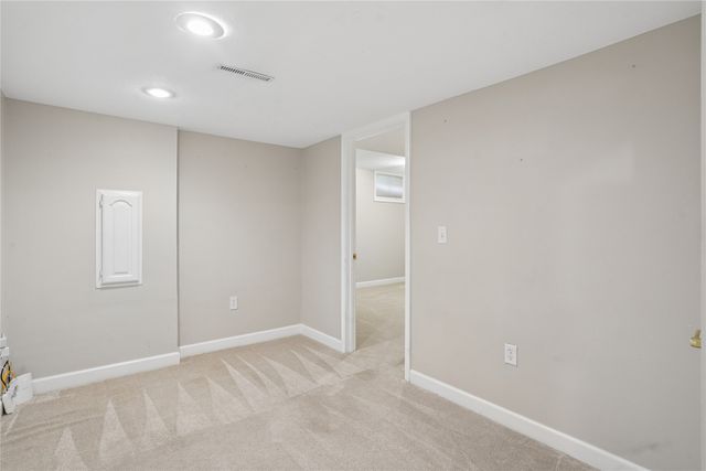 305 NE 16th Street, Ankeny, IA 50021
