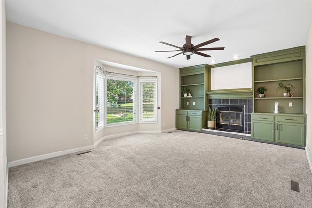 305 NE 16th Street, Ankeny, IA 50021