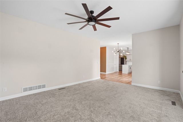 305 NE 16th Street, Ankeny, IA 50021