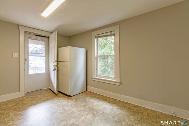 26 Stoddard Street, Seymour, CT 06483