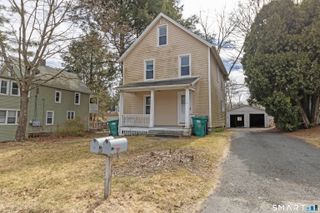 26 Stoddard Street, Seymour, CT 06483