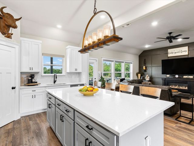 550 County Road 4109, Greenville, TX 75401