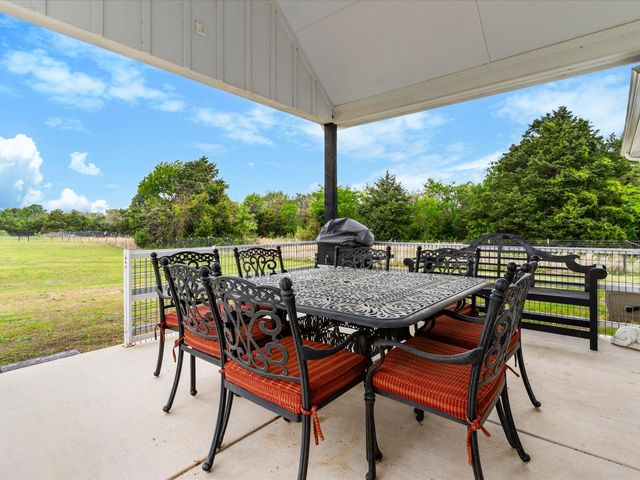 550 County Road 4109, Greenville, TX 75401