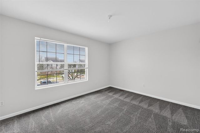 738 Arusha Drive, Pontiac, MI 48341