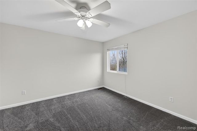 738 Arusha Drive, Pontiac, MI 48341