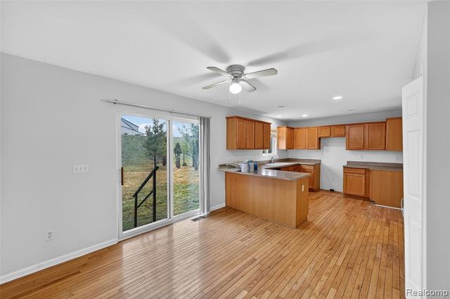 738 Arusha Drive, Pontiac, MI 48341