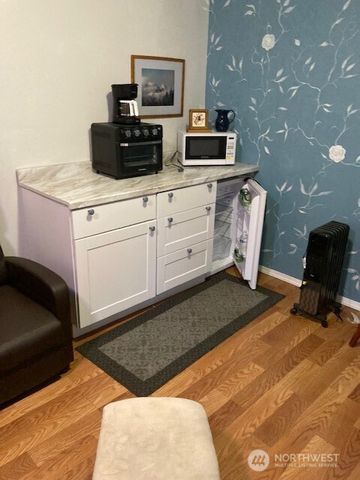 320 N Mt Jupiter Drive, Hoodsport, WA 98548