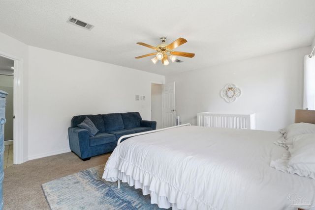 3745 Saddle Club Cir, Pace, FL 32571