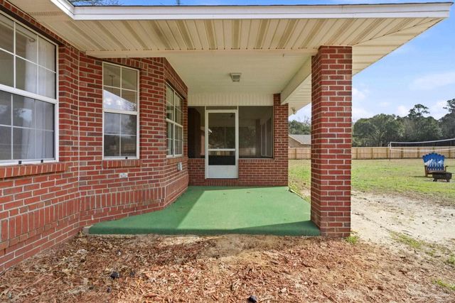 3745 Saddle Club Cir, Pace, FL 32571