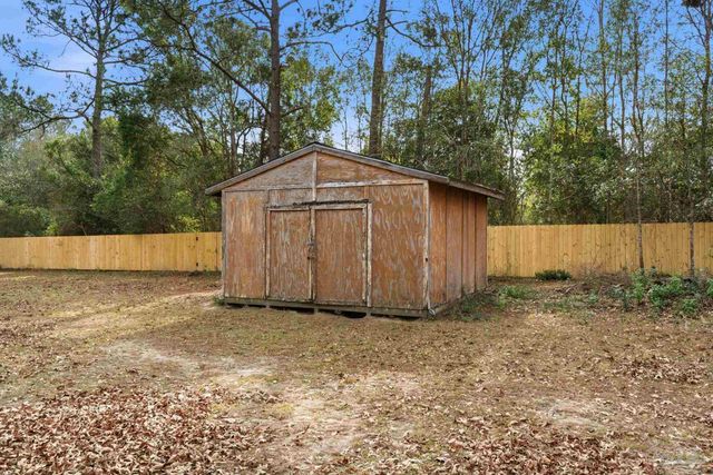 3745 Saddle Club Cir, Pace, FL 32571