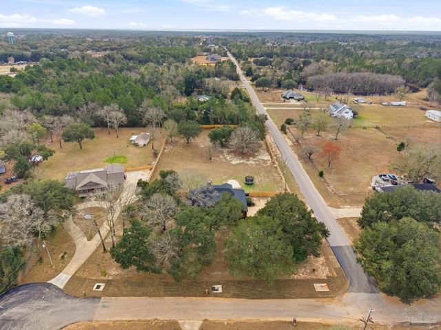 3745 Saddle Club Cir, Pace, FL 32571