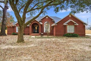 3745 Saddle Club Cir, Pace, FL 32571