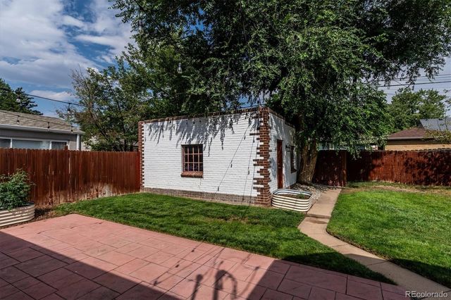 1160 Grape Street, Denver, CO 80220