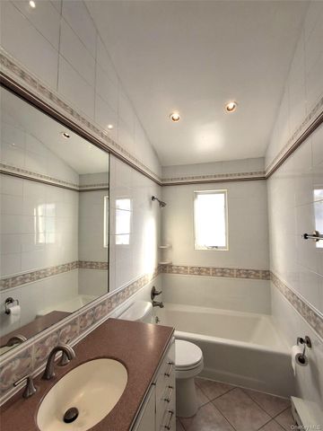 342 Everard Street, Dix Hills, NY 11746